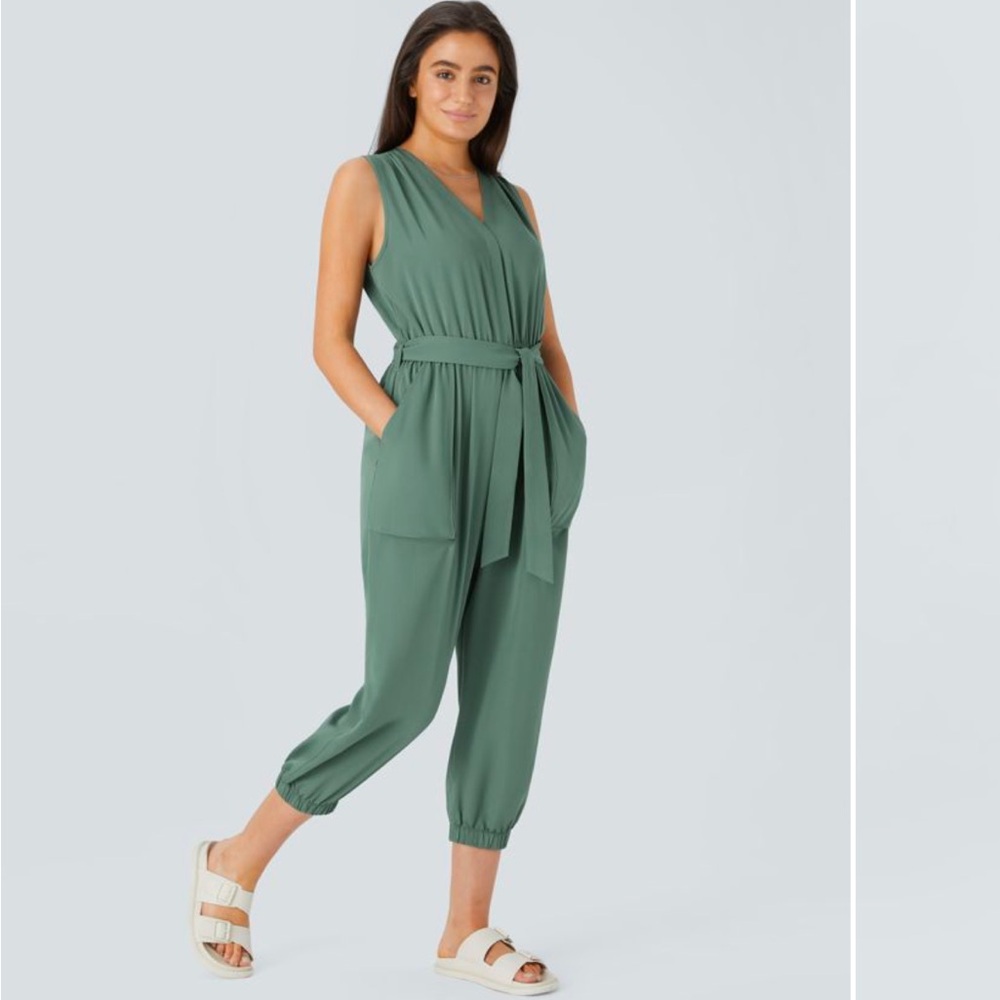NWT HALARA Green Sleeveless Jumpsuit with Tapered Jogger Legs and Pockets